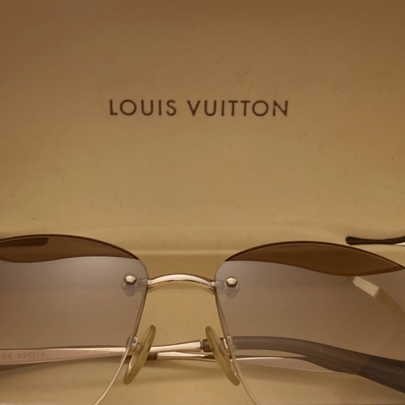 Louis Vuitton Accessories - Authentic Louis Vuitton Sunglasses